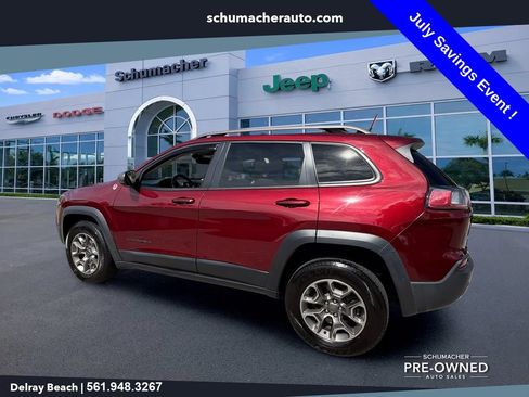Used 2020 Jeep Cherokee Trailhawk w/ Cold Weather Group AWD/4WD image 5