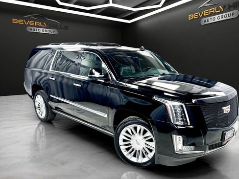 Used 2015 Cadillac Escalade ESV Platinum AWD/4WD image 7