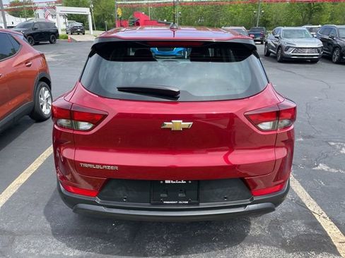 Used 2021 Chevrolet TrailBlazer LS FWD image 5