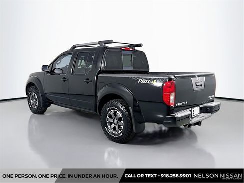 Used 2014 Nissan Frontier PRO-4X w/ Pro-4x Luxury Package image 7