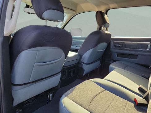 Used 2017 RAM 1500 Big Horn RWD image 5