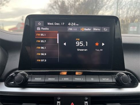 Certified 2023 Kia Forte LXS image 16