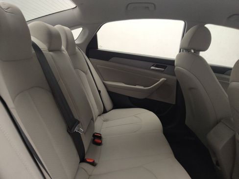 Used 2018 Hyundai Sonata SEL w/ Cargo Package FWD image 19
