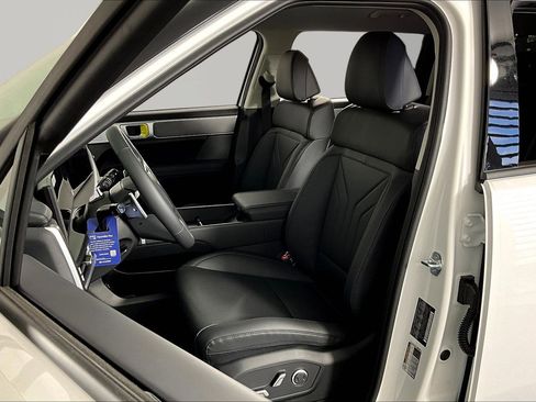 New 2026 Hyundai Santa Fe SEL AWD/4WD image 16