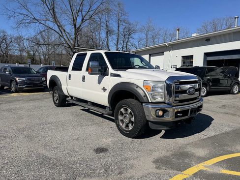 Used 2011 Ford F350 Lariat w/ Lariat Interior Pkg image 5