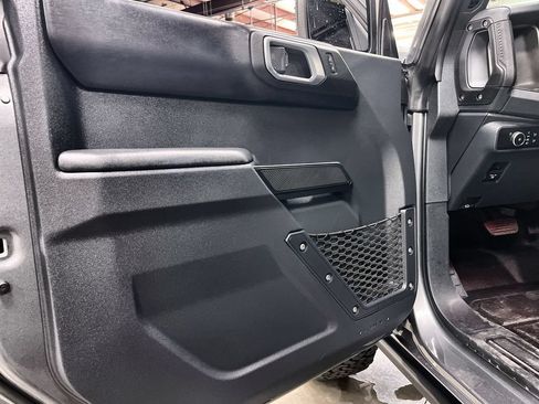 Certified 2025 Ford Bronco Badlands AWD/4WD image 17