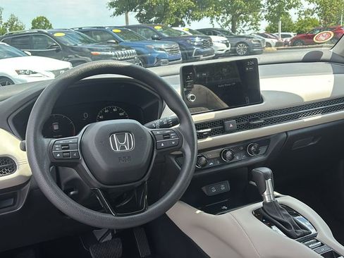 Used 2026 Honda HR-V LX image 13