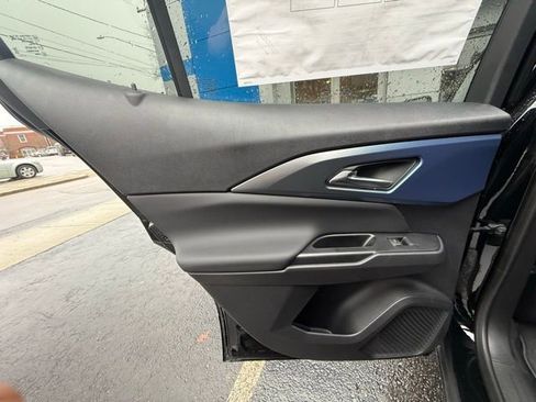 New 2026 Chevrolet Equinox EV LT w/ Convenience Package II image 15