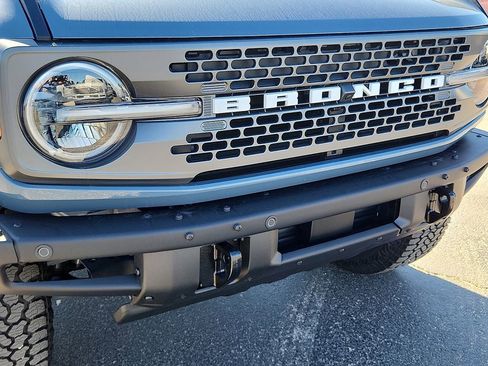 New 2025 Ford Bronco Badlands AWD/4WD image 7