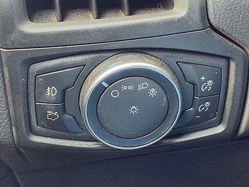 Used 2015 Ford Focus Titanium w/ Titanium Cold Weather Package FWD image 19