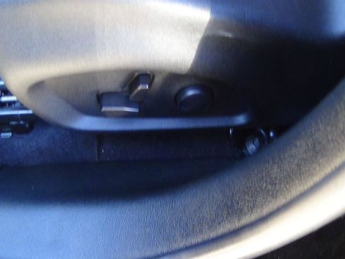 Certified 2024 Jeep Compass Limited w/ Elite Group image 17