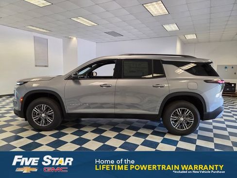 New 2026 Chevrolet Traverse LT w/ LPO, Floor Liner Package FWD image 4