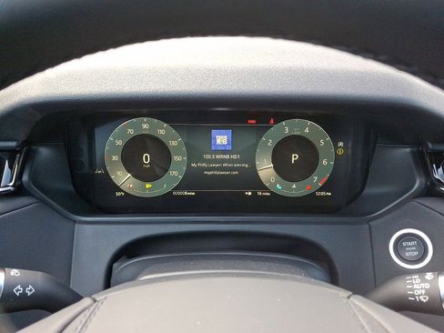 Certified 2025 Land Rover Range Rover Velar S image 21