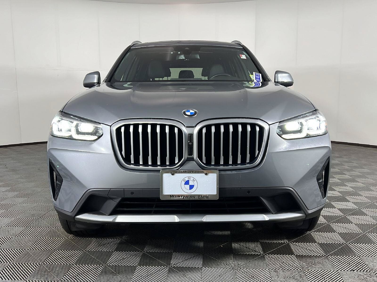 Used 2023 BMW X3 xDrive30i w/ Premium Package AWD/4WD image 13