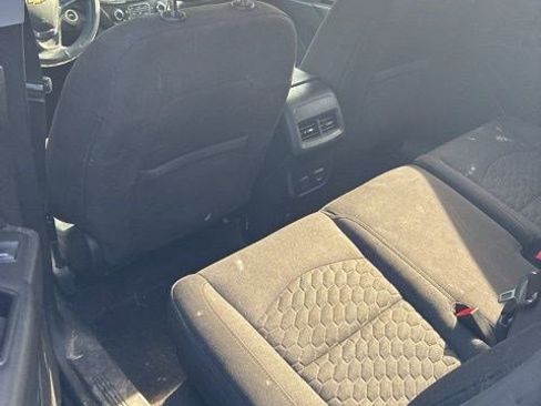 Used 2018 Chevrolet Equinox LT w/ LT Infotainment Plus Package image 16