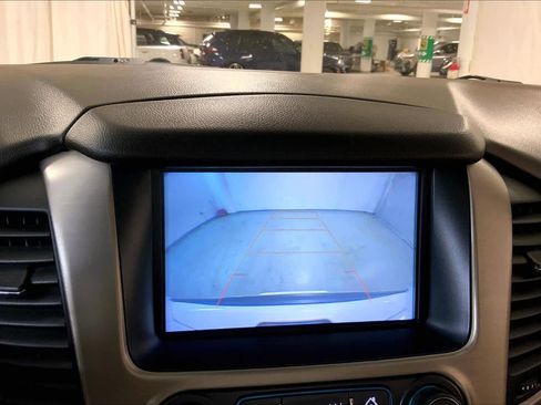 Used 2018 GMC Yukon Denali w/ Denali Ultimate Package image 27