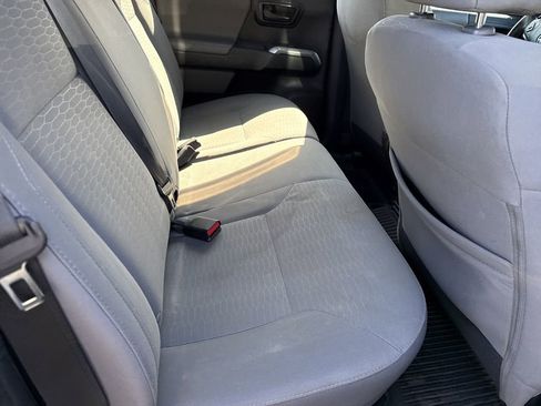 Used 2018 Toyota Tacoma SR5 image 17
