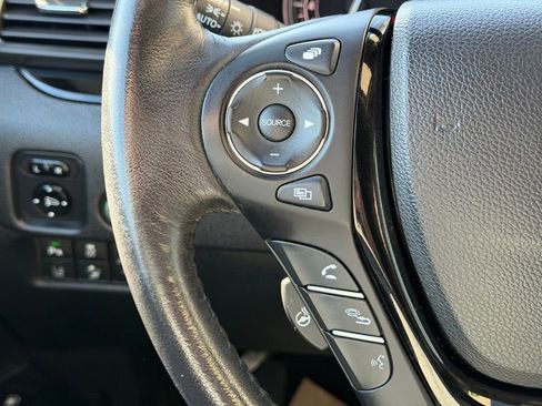 Used 2017 Honda Ridgeline RTL-E image 19