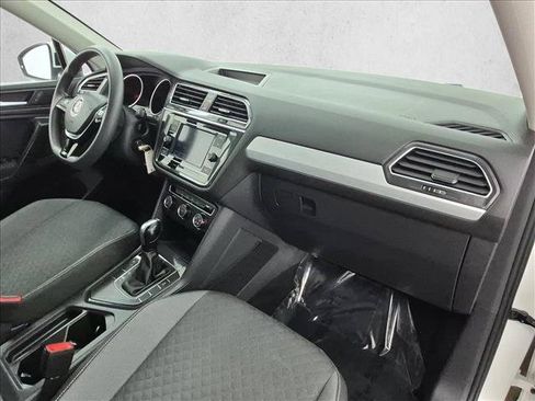 Used 2021 Volkswagen Tiguan S FWD image 24