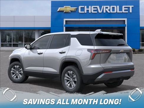 New 2026 Chevrolet Equinox LT w/ Convenience Package II FWD image 3