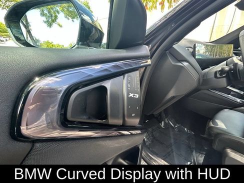 Used 2025 BMW X3 xDrive30i AWD/4WD image 16