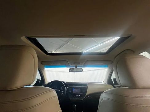 Used 2013 Toyota Avalon XLE image 17