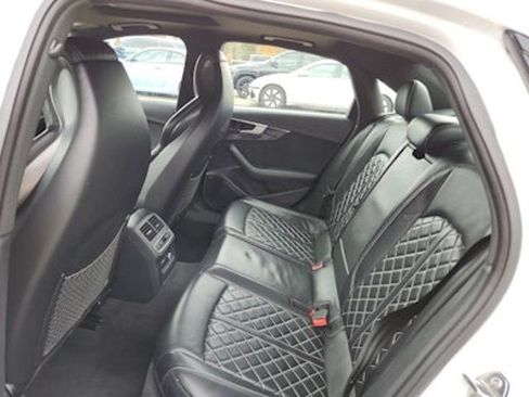 Used 2020 Audi S4 Prestige w/ Prestige Package image 15