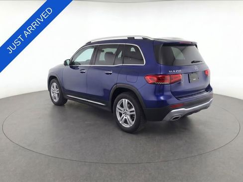 Used 2020 Mercedes-Benz GLB 250 4MATIC image 15