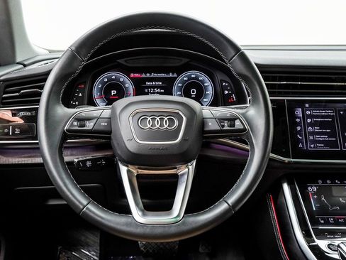 Used 2024 Audi Q8 Prestige w/ Prestige Package AWD/4WD image 17