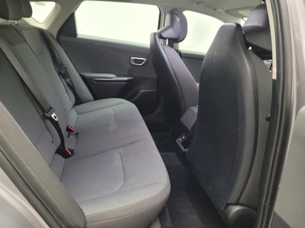 Used 2025 Kia K4 FWD image 19