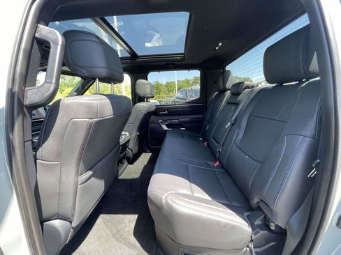 Used 2025 Toyota Tundra Platinum AWD/4WD image 11