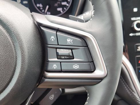 Used 2025 Subaru Outback Touring XT AWD/4WD image 30