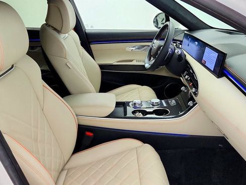 Used 2026 Genesis GV70 3.5T Sport Prestige AWD/4WD image 24