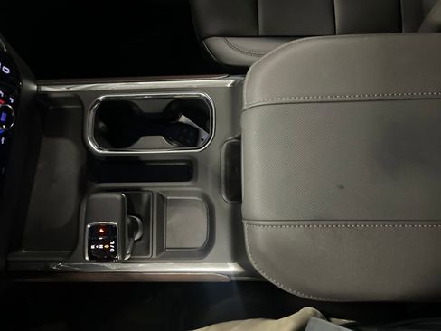 New 2026 GMC Sierra 1500 SLT w/ SLT Premium Plus Package AWD/4WD image 26
