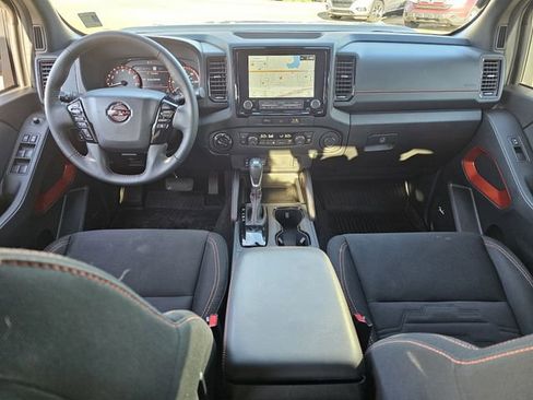 Used 2023 Nissan Frontier PRO-4X w/ Pro Convenience Package image 8
