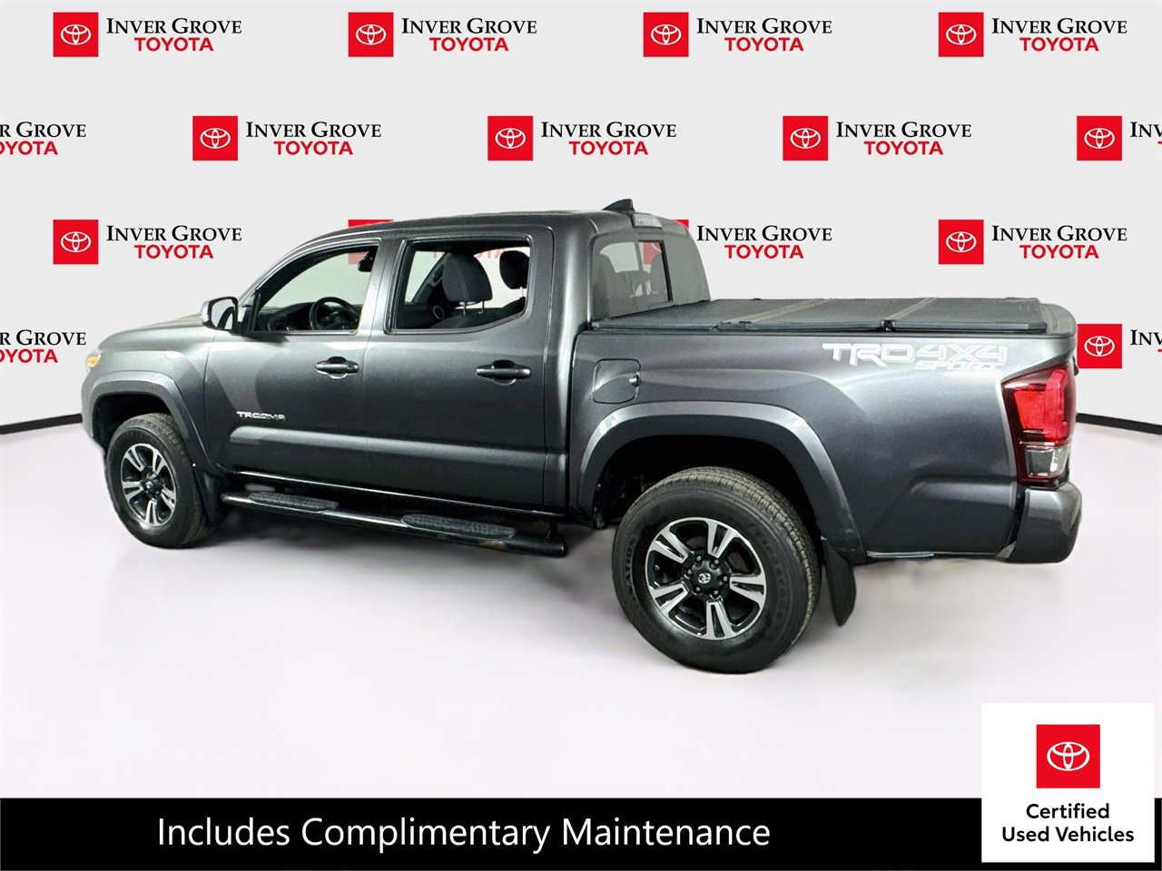 Certified 2019 Toyota Tacoma TRD Sport AWD/4WD image 7