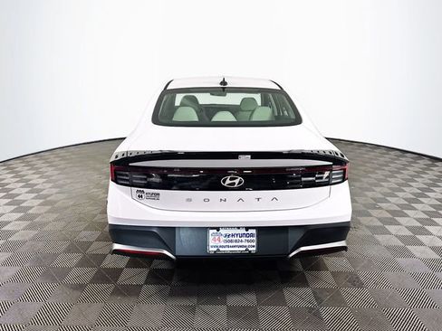 New 2025 Hyundai Sonata SE image 7