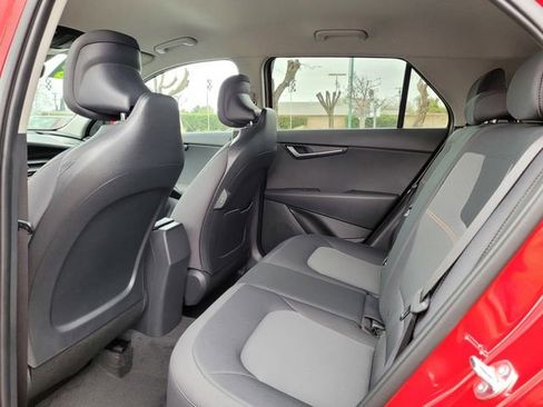 New 2026 Kia Niro LX image 6