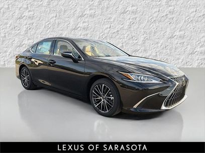 New 2025 Lexus ES 350 w/ Premium Package