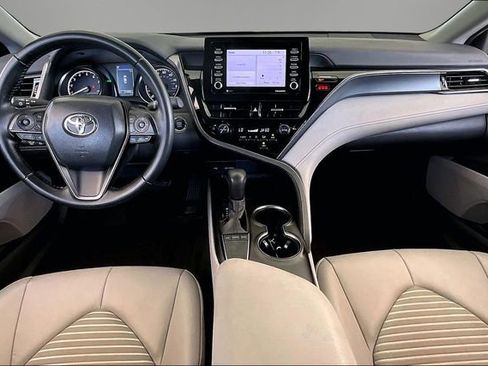 Used 2024 Toyota Camry SE w/ Convenience Package FWD image 7