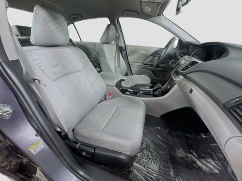 Used 2014 Honda Accord LX image 32
