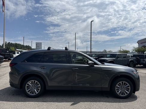 Used 2024 MAZDA CX-90 3.3 Turbo w/ Preferred Package AWD/4WD image 8