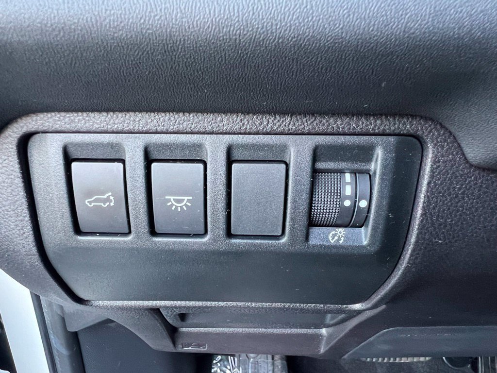 Used 2023 Subaru Ascent Onyx Edition Limited AWD/4WD image 34
