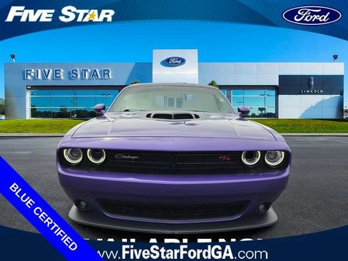 Used 2018 Dodge Challenger R/T Scat Pack RWD image 2