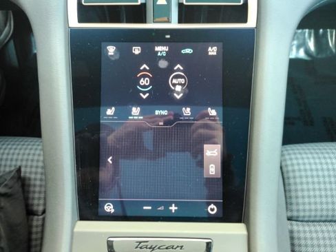 Used 2025 Porsche Taycan 4S w/ Premium Package AWD/4WD image 46