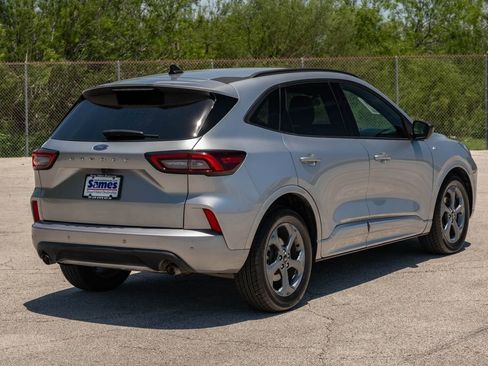 Certified 2023 Ford Escape ST-Line w/ Tech Pack #1 FWD image 8