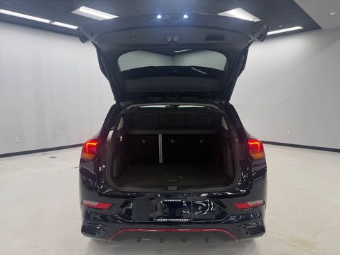 Used 2020 Buick Encore GX Essence w/ Experience Buick Package image 5