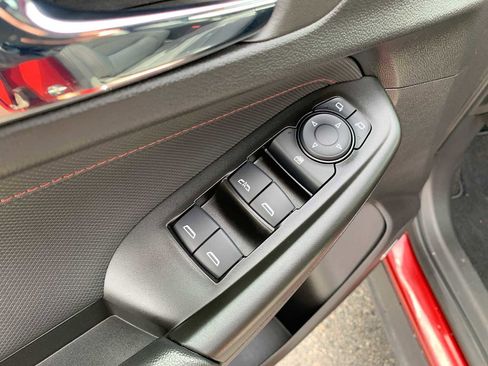 Certified 2023 Chevrolet TrailBlazer RS w/ Technology Package image 21