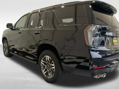 Used 2025 Chevrolet Tahoe Z71 w/ Comfort Package image 2