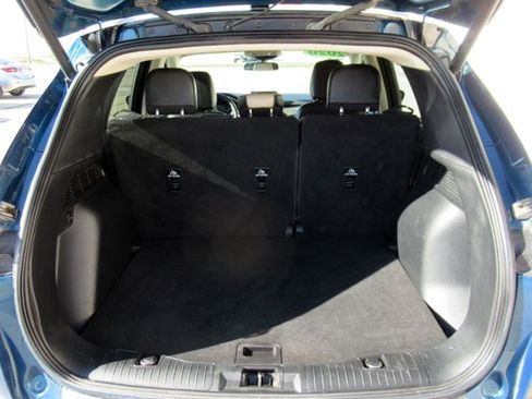 Used 2020 Ford Escape SEL image 10